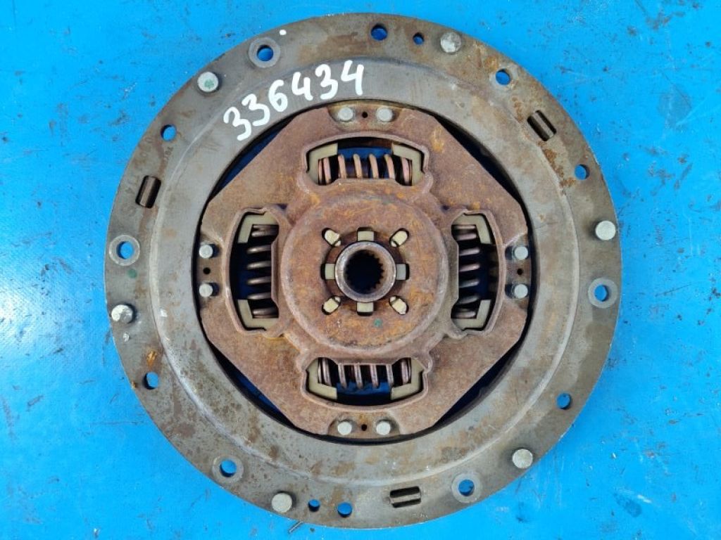 31270-47040 | Диск сцепления TOYOTA PRIUS - 30 09-17