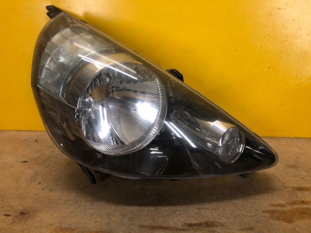 33101SAAG62ZB | Фара прав. HONDA JAZZ 07-13