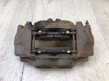Супорт гальмівний передн. прав. TOYOTA LAND CRUISER PRADO 150 09-17