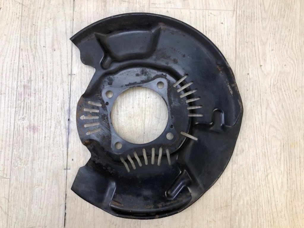 4778160140 | Защита тормозного диска передн. прав. TOYOTA LAND CRUISER PRADO 150 09-17