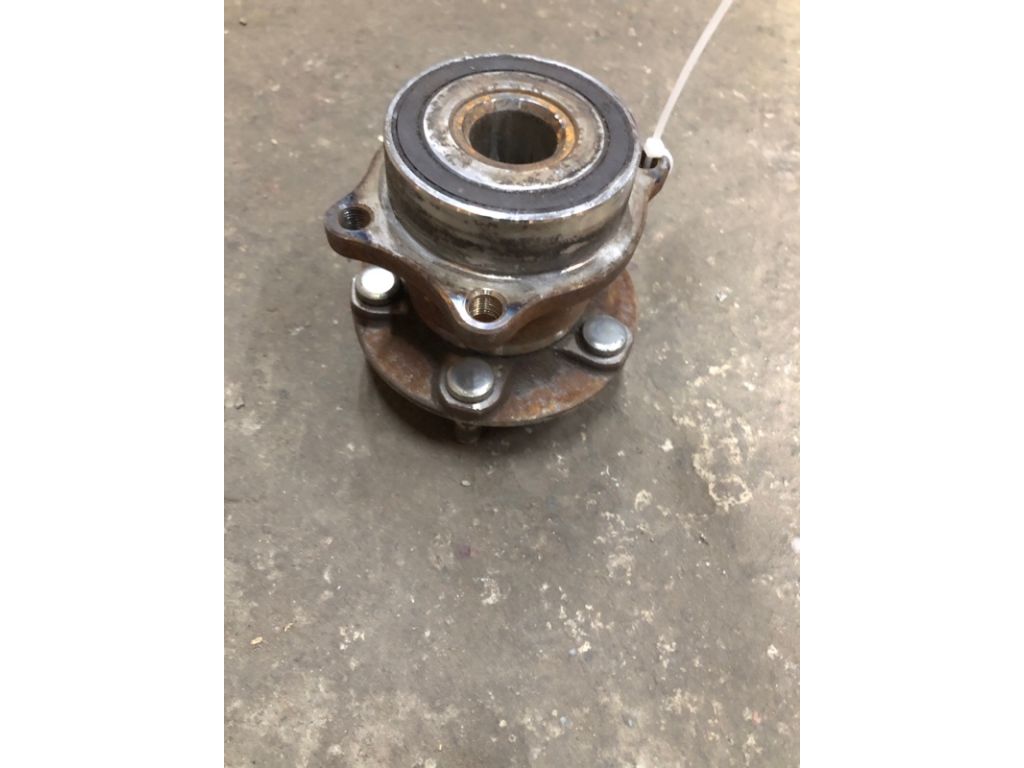 28473AJ00A | Ступица задн. лев. SUBARU OUTBACK 09-14 BR - Фото 2