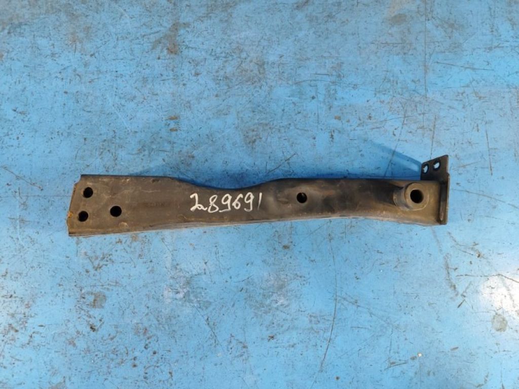 54411-4EA0B | Кронштейн усилителя переднего бампера лев. NISSAN QASHQAI/ROGUE SPORT 14-