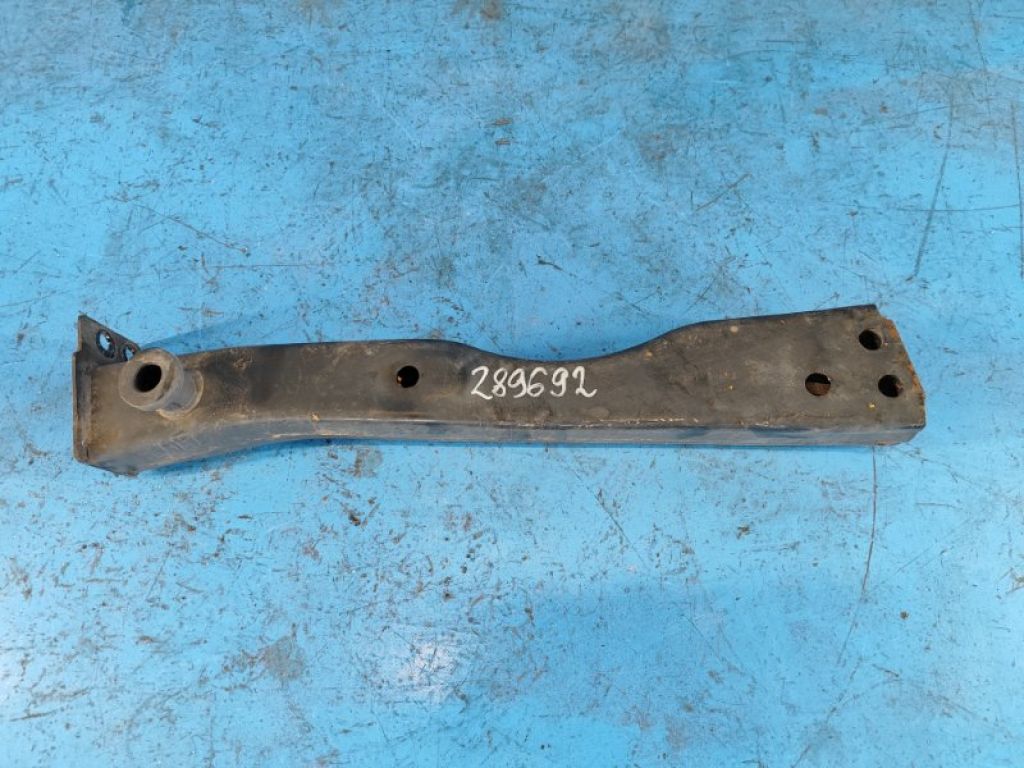54410-4EA0B | Кронштейн усилителя переднего бампера прав. NISSAN QASHQAI/ROGUE SPORT 14-