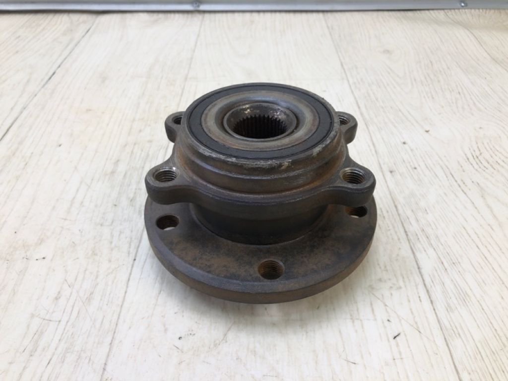 5K0498621 | Маточина колеса передн. VOLKSWAGEN JETTA USA 10-17