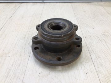 Маточина колеса передн. VOLKSWAGEN JETTA USA 10-17