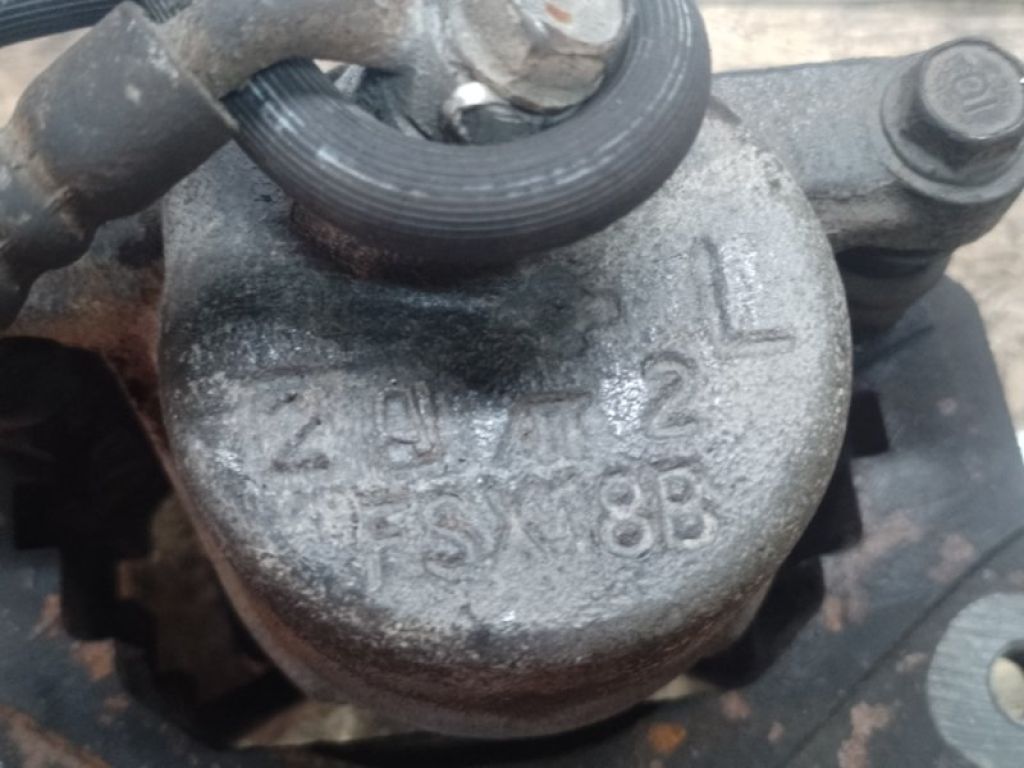 47750-42040 | Суппорт тормозной передн. лев. TOYOTA RAV4 00-05 - Фото 4