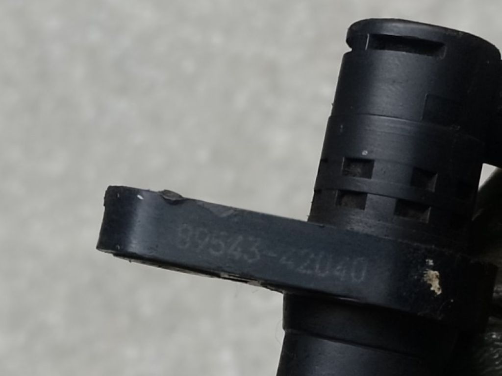 89543-42040 | Датчик ABS передн. лев. TOYOTA RAV4 00-05 - Фото 3