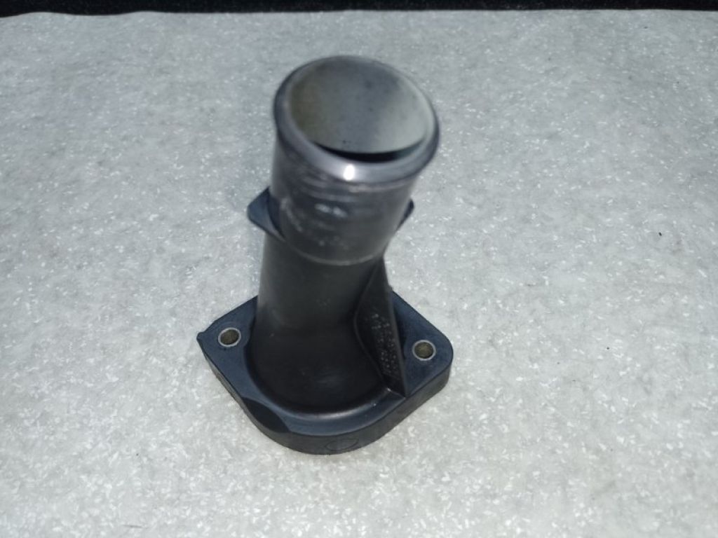 16321-0H011 | Крышка термостата TOYOTA CAMRY 30 02-06