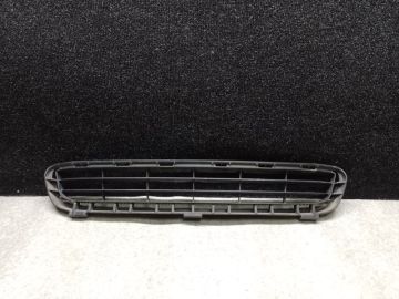 Решітка переднього бампера TOYOTA CAMRY 40 06-11