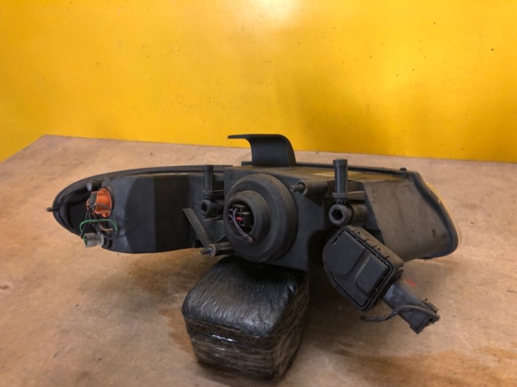 4897 389AC | Фара лів. CHRYSLER VOYAGER 95-00 - Фото 8