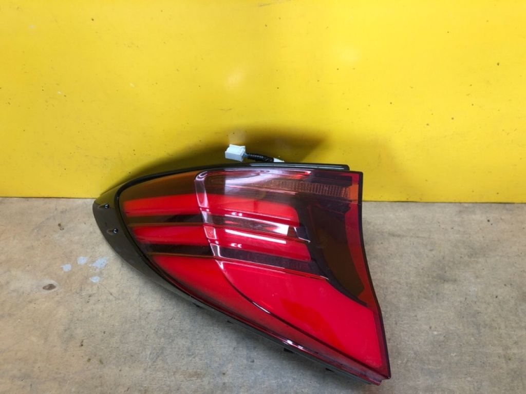 81560F4130 | Ліхтар зовнішній лів. TOYOTA C-HR 16-