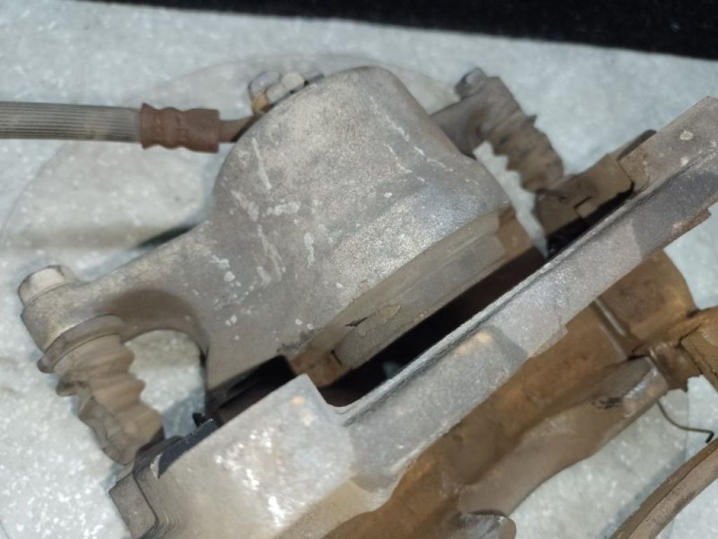 41011-4BA0A | Супорт гальмівний передн. лів. NISSAN X-TRAIL/ROGUE T32 13-20 - Фото 4