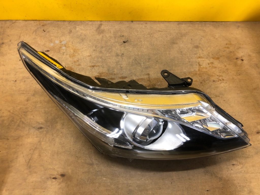 8113005350 | Фара прав. TOYOTA AVENSIS 08-18 - Фото 4