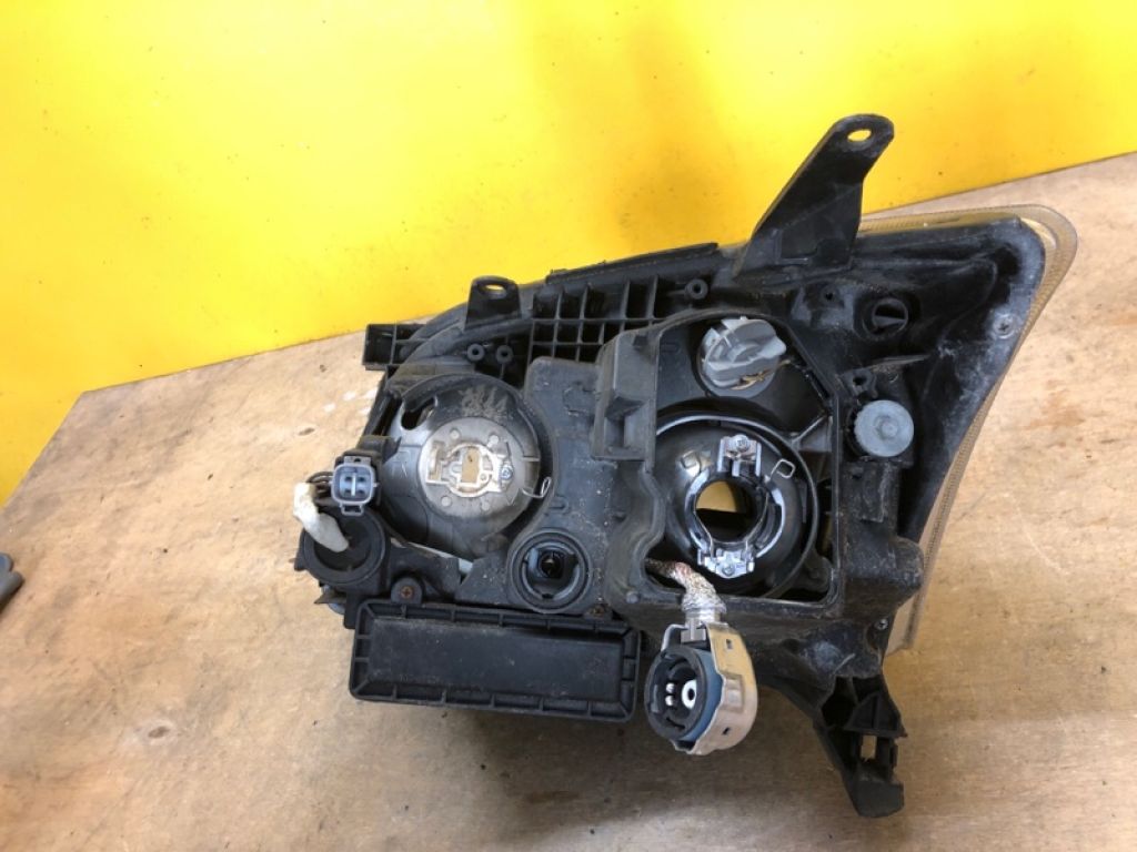 8113005192 | Фара прав. TOYOTA AVENSIS 03-08 - Фото 7