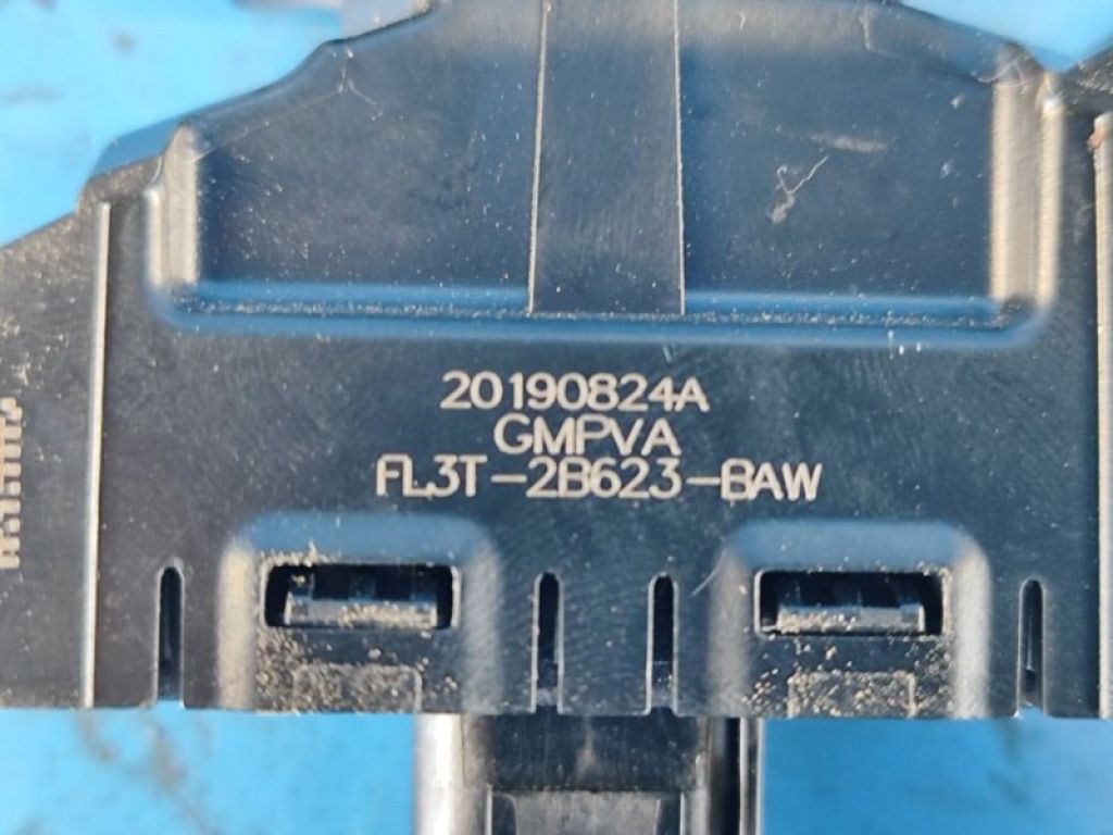 FL3Z-2B623-BA | Кнопка стоянкового гальма FORD EXPEDITION 17- - Фото 4