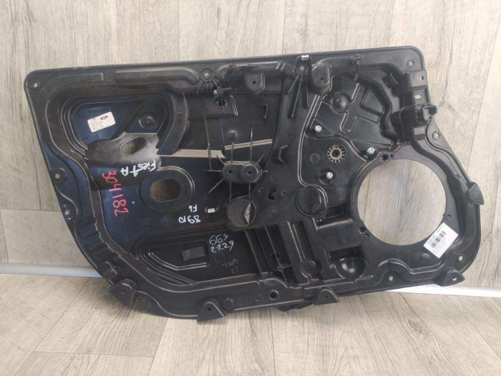 AE8Z-5423209-B | Склопідйомник передн. лів. FORD FIESTA 08-17