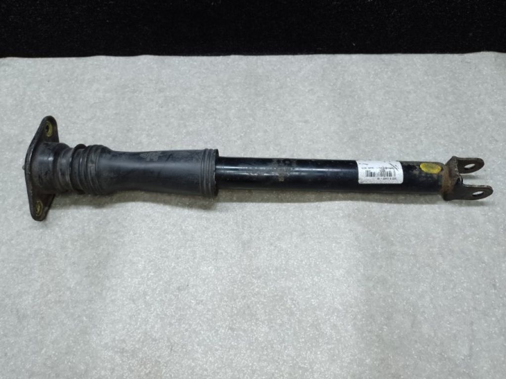 55311-3Q610 | Амортизатор задн. HYUNDAI SONATA YF 10-14