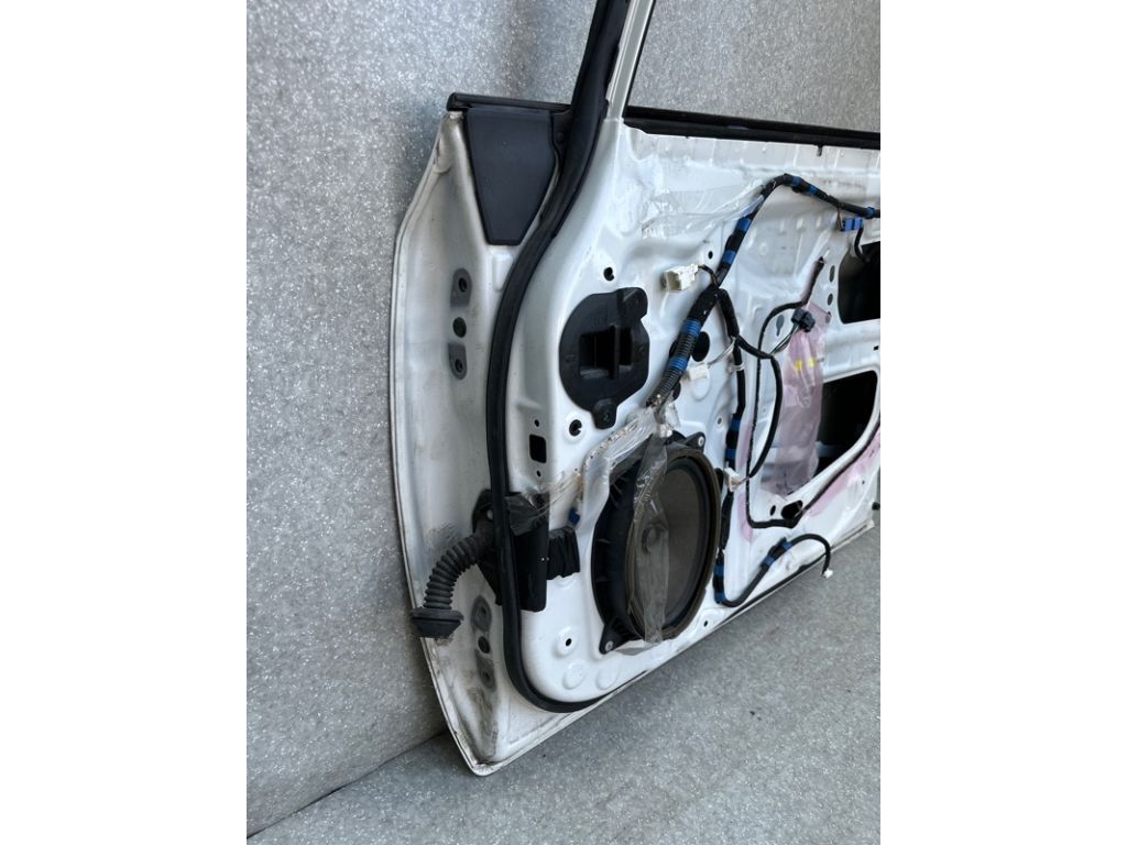 67001-47091 | Двері передн. прав. TOYOTA PRIUS PLUS 11-14 - Фото 8