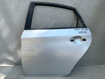Двері задн. лів. TOYOTA PRIUS - 30 09-17