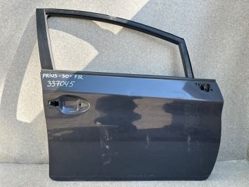 Двері передн. прав. TOYOTA PRIUS - 30 09-17
