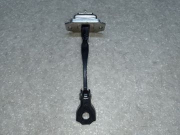 Ограничитель двери передн. NISSAN X-TRAIL/ROGUE T32 13-20 Ограничитель двери передн. NISSAN X-TRAIL/ROGUE T32 13-20