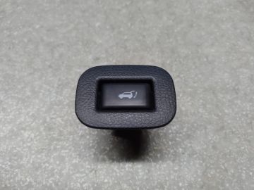 Кнопка закрывания крышки багажника NISSAN X-TRAIL/ROGUE T32 13-20