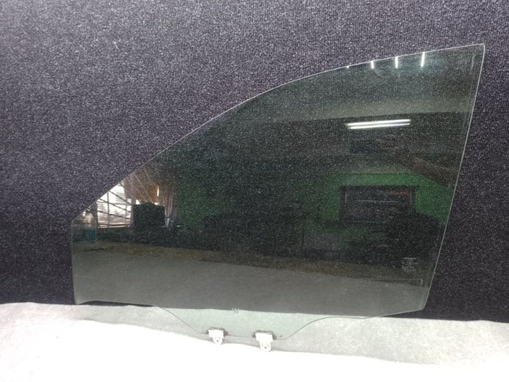 80301-9TA0A | Скло дверей передн. лів. NISSAN X-TRAIL/ROGUE T32 13-20