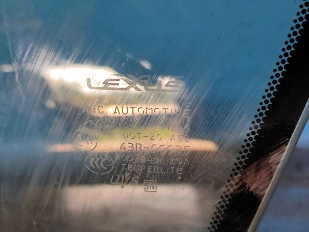 68102-53120 | Скло дверей лів. LEXUS IS250/350 05-13 - Фото 5