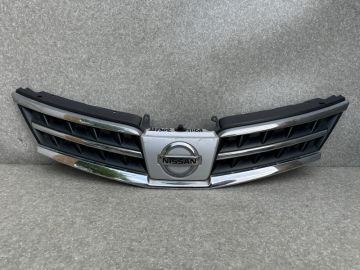 Решітка радіатора NISSAN TIIDA/VERSA C11 04-11