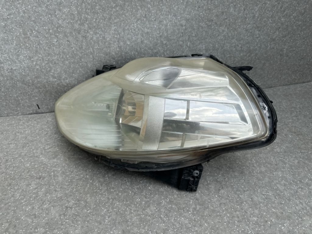26060-1JY5A | Фара лів. NISSAN TIIDA/VERSA C11 04-11 - Фото 3
