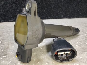 Котушка запалювання MITSUBISHI OUTLANDER XL 05-13