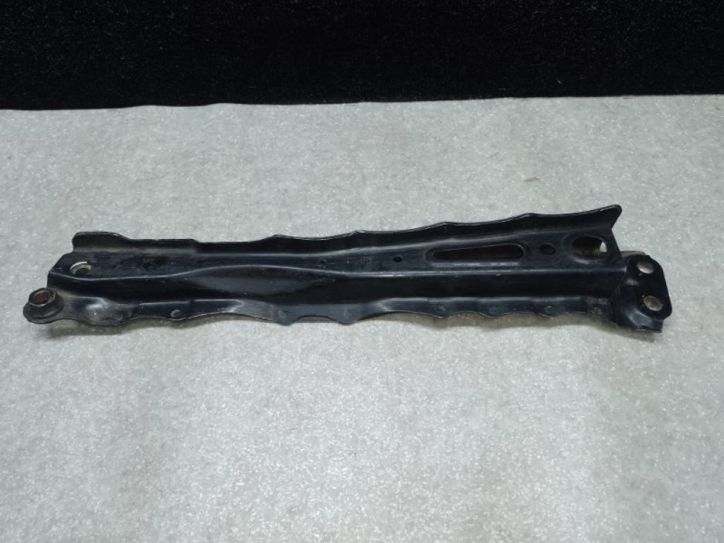51108-42010 | Крепление балки подвески передн. лев. TOYOTA RAV4 05-12