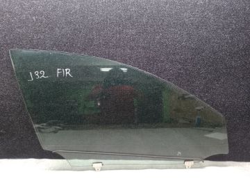 Стекло двери передн. прав. NISSAN TEANA J32 08-14