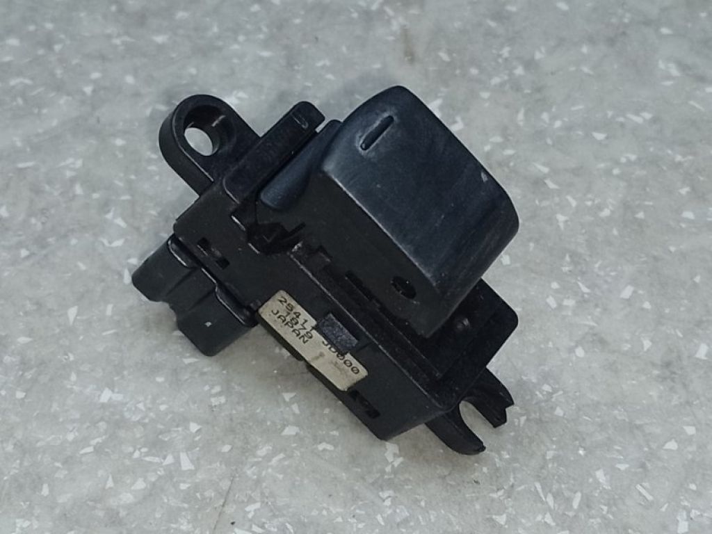 25411-JD000 | Кнопка склопідіймача передн. прав. NISSAN TEANA J32 08-14