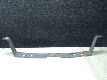 Кронштейн переднього бампера HUMMER H3 05-10