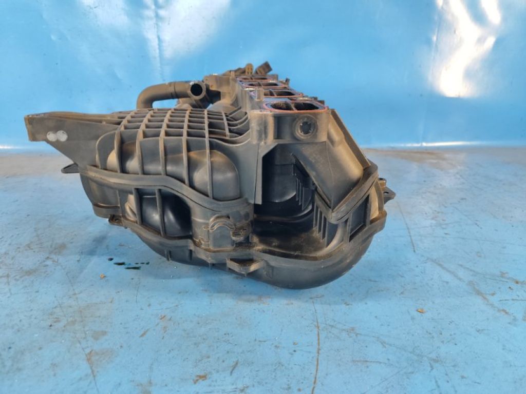 L538-13-100A | Коллектор впускной MAZDA 3 BL 09-13 - Фото 4