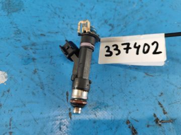 Форсунка топливная MAZDA 3 BL 09-13