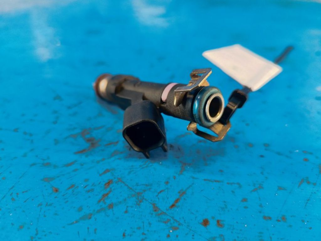 L501-13-250 | Форсунка топливная MAZDA 3 BL 09-13 - Фото 2