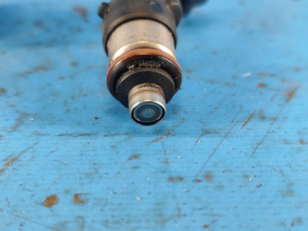 L501-13-250 | Форсунка топливная MAZDA 3 BL 09-13 - Фото 3