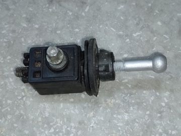 Корректор фар HUMMER H3 05-10