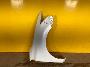 Крыло переднее прав. LEXUS CT200 17-