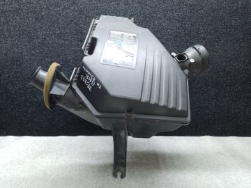Корпус повітряного фільтра HUMMER H3 05-10