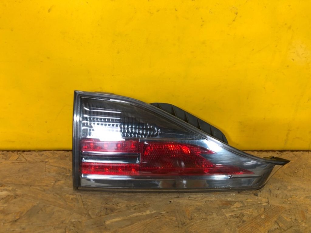 8159176020 | Ліхтар внутрішній лів. LEXUS CT200 17-