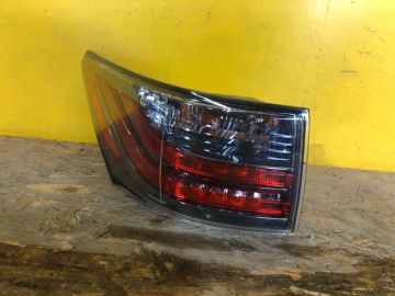 Ліхтар зовнішній прав. LEXUS CT200 17-