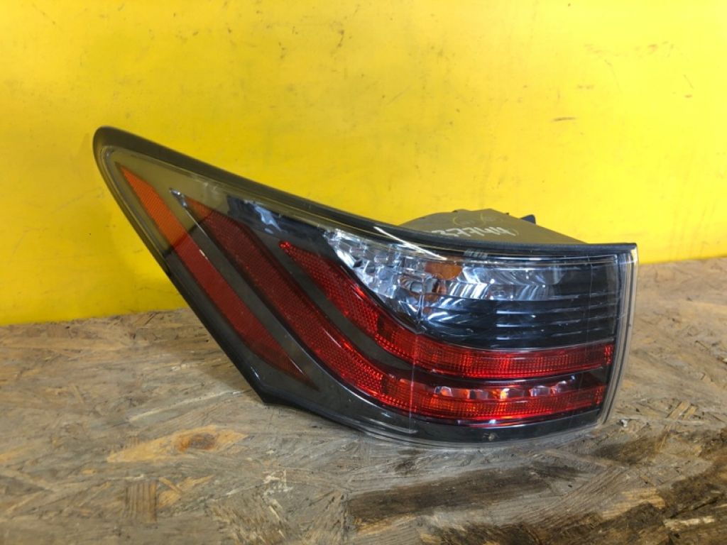 8156176010 | Ліхтар зовнішній прав. LEXUS CT200 17- - Фото 3