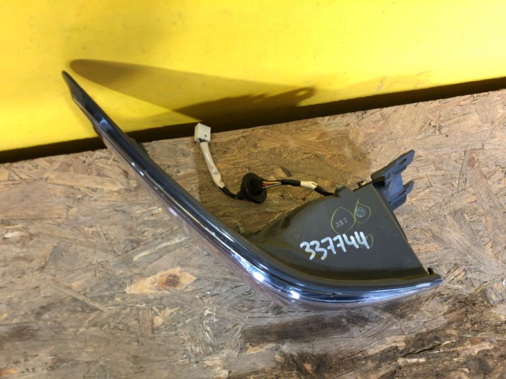 8156176010 | Ліхтар зовнішній прав. LEXUS CT200 17- - Фото 4