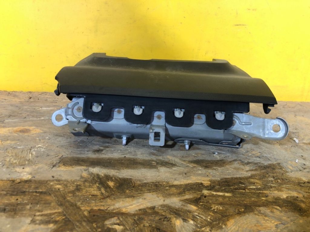 73900-76010-C0 | Подушка безпеки в коліна лів. LEXUS CT200 17- - Фото 6