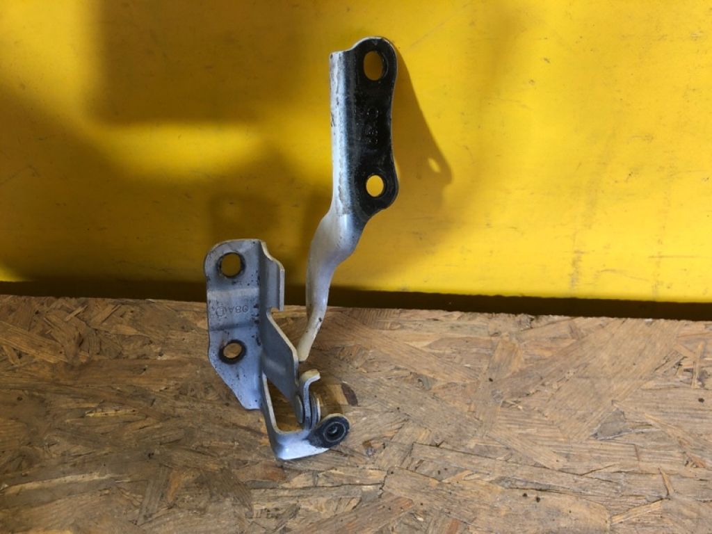 53420-76030 | Петля капоту лів. LEXUS CT200 17- - Фото 4