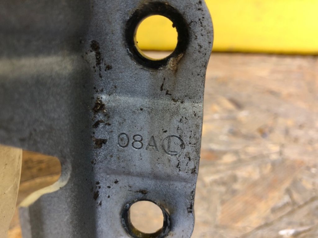 53420-76030 | Петля капоту лів. LEXUS CT200 17- - Фото 6