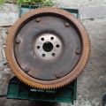 1120A130 | Маховик МКПП MITSUBISHI L200 06-14 - Превью 3